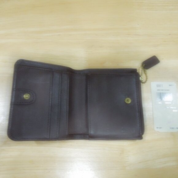 NWT Coach Brown Leather Wallet - Picture 2 of 4